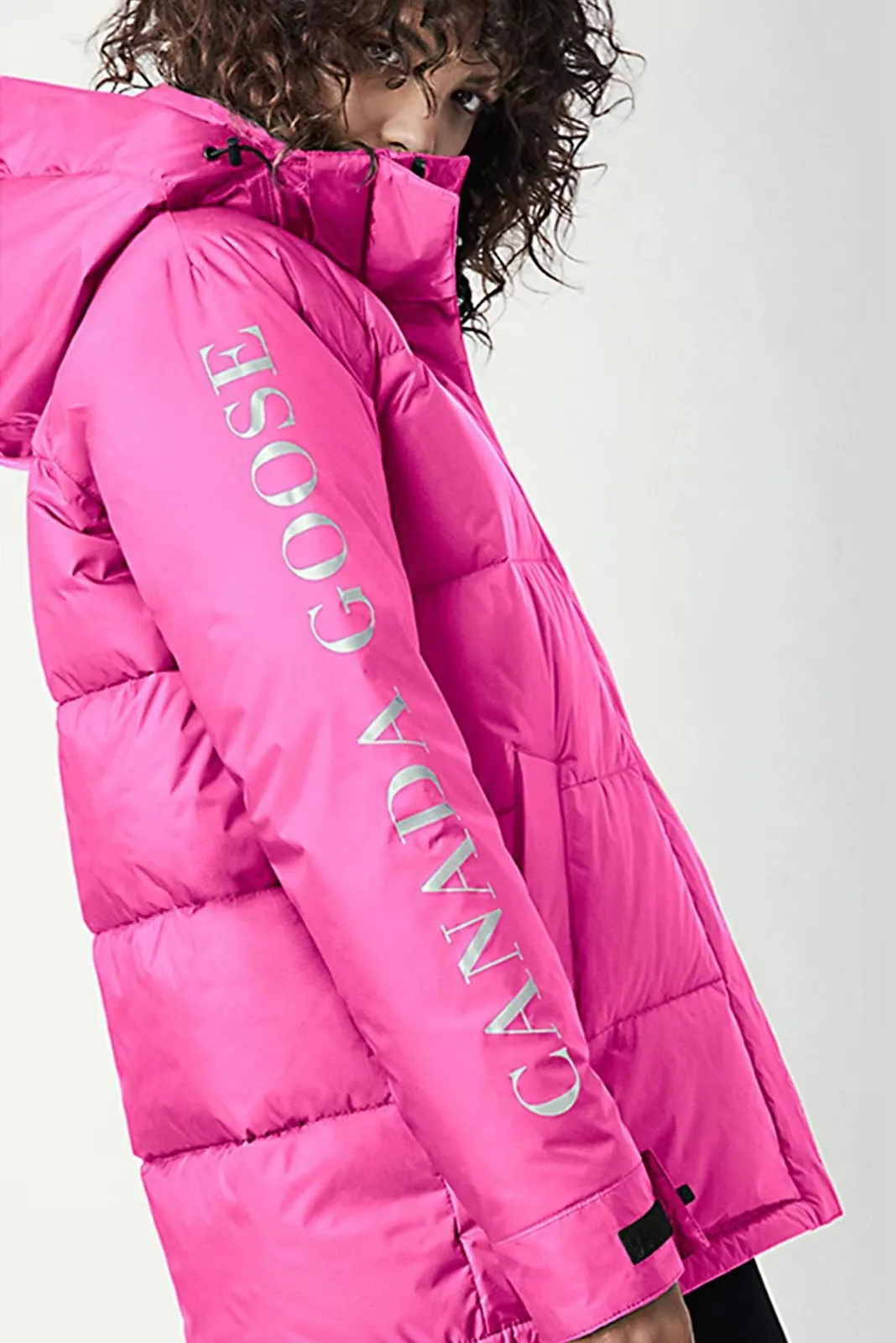F CANADAGOOSE/ Approach/2078#APP # Skreslet ， 。 ( )、 ( ) ( ) ： 1⃣ 9500-100%nylon 2⃣ YKK ， 3⃣ 85% ，（zp 85% / 90% ） ： 1⃣ /9500-100%nylon 100% 100% , 、 ZP ， 。 2⃣ 80% ， （30 ） 。 。 ： ， 。 ， ， 。 ： ： ，50 ， ！ 90% ， 90% ， ！（ Authentic ） ： Authentic， ， 。（ 7 ， 15 。） ⚠ ！ ， ！ Quality
